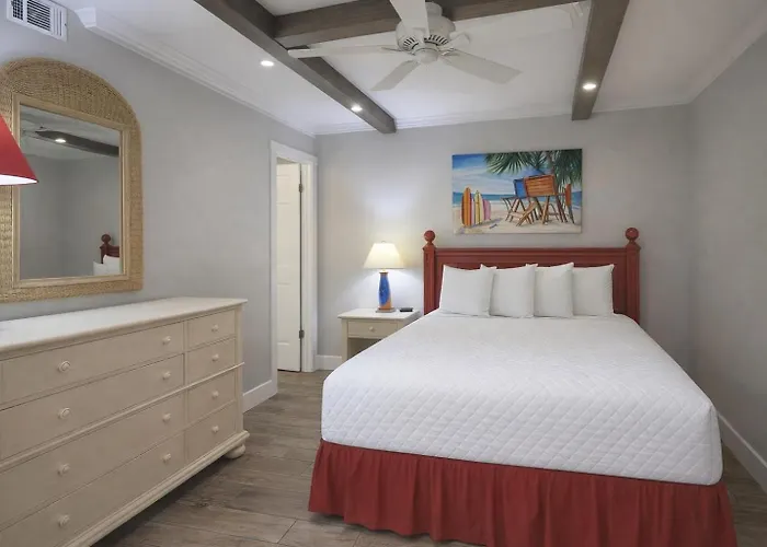 Apartment Island Winds West 278